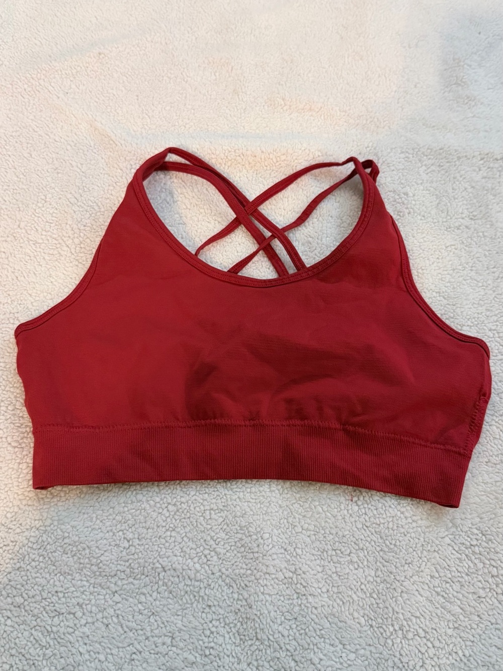 Alphalete Strappy Crossback Sports Bra